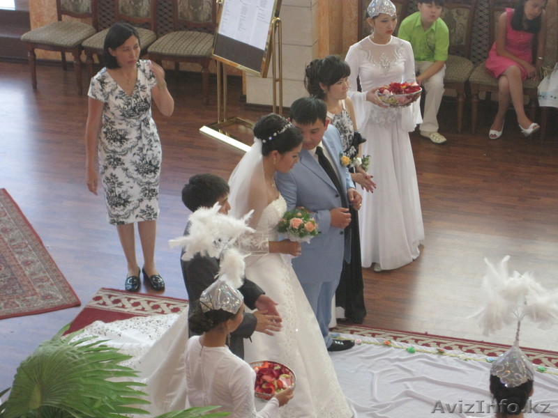 Сваебное платье - Изображение #1, Объявление #889473