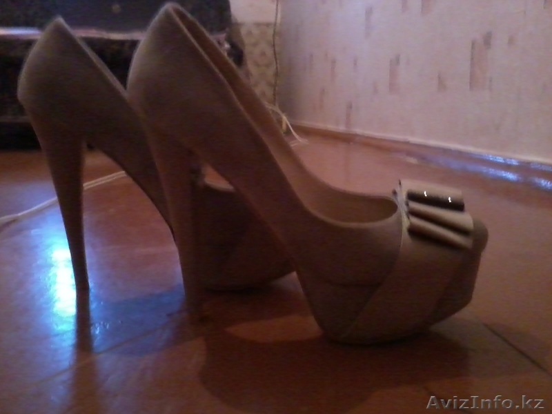 туфли бежевые на каблуках, 38 размер - Изображение #1, Объявление #953244