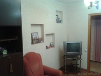 Продается 3-х комнатная квартира в центре города - Изображение #2, Объявление #1031781