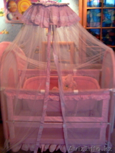 Детская кроватка розовая б/у - Изображение #1, Объявление #53739