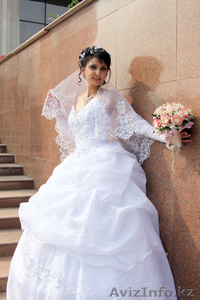 Продам белоснежное свадебное платье - Изображение #2, Объявление #85018
