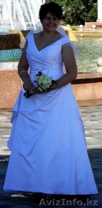 Свадебное платье свадебного салона David's Bridals из США.  - Изображение #1, Объявление #117911
