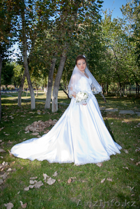 Сдаю на прокат Свадебное платье со шлейфом - Изображение #1, Объявление #570072