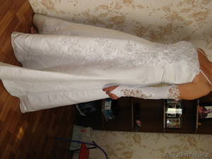 продается свадебное платье шестиклинка - Изображение #2, Объявление #723388