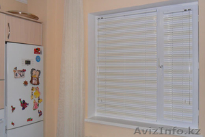 Горизонтальные алюминиевые жалюзи 