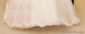 Продаю роскошное свадебное платье с элементами испанского кружева - Изображение #4, Объявление #1124562