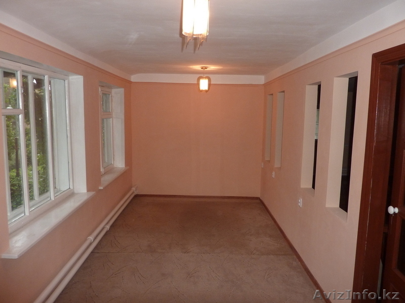 Продам двухуровневый дом 230 м кв. Центральное отопление. - Изображение #4, Объявление #715127