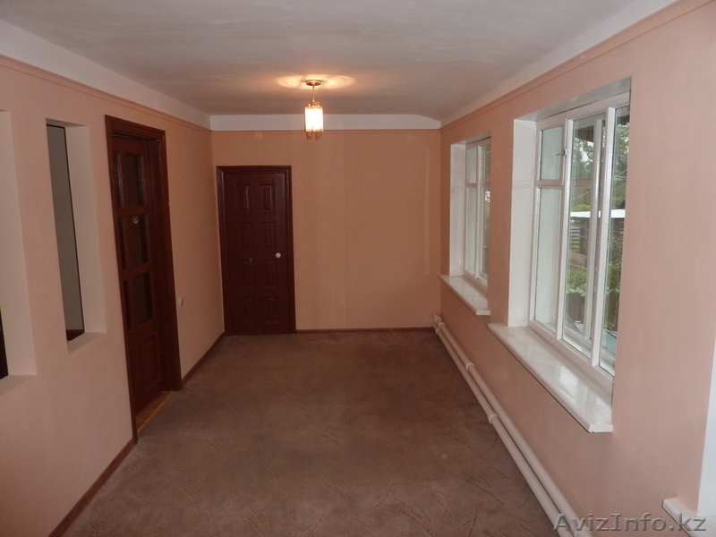 Продам двухуровневый дом 230 м кв. Центральное отопление. - Изображение #5, Объявление #715127