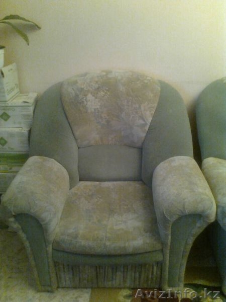 Мягкий уголок, состоящий из трех предметов - Изображение #1, Объявление #893497