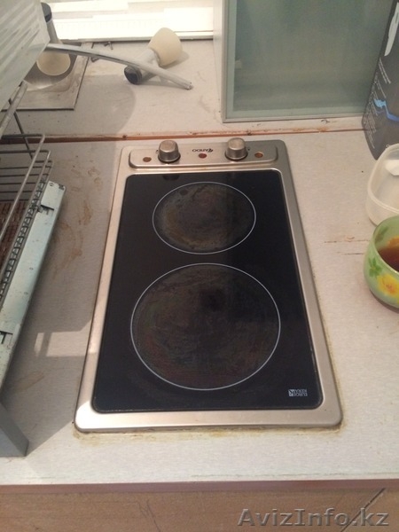 Б/у Встраиваемая стеклокерамичекая куханная электр плита фирмы Ардо  - Изображение #1, Объявление #1287882