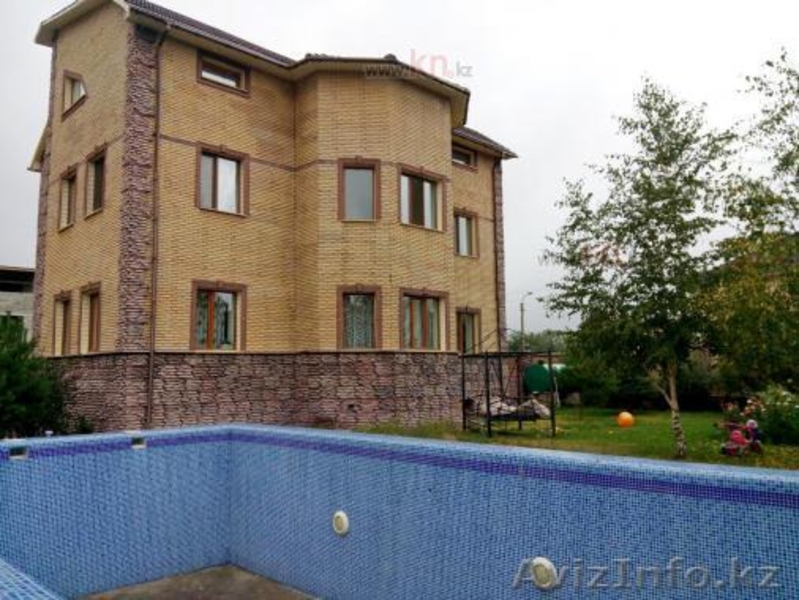 Продажа девятикомнатного дома, 503 м, Панель-центр за ﻿599 999 $. - Изображение #2, Объявление #1364983