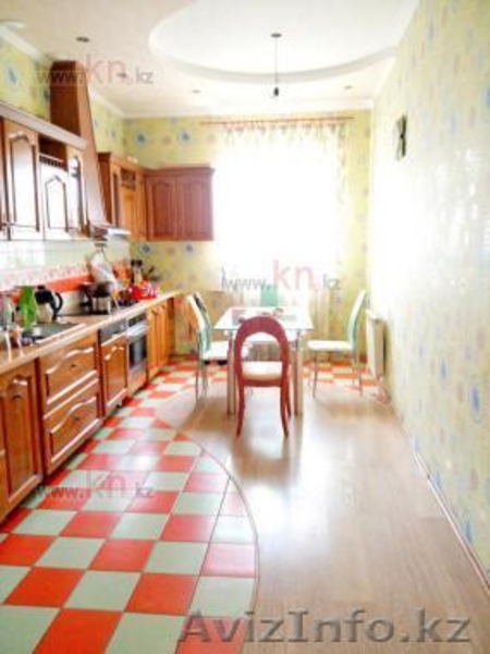 Продажа девятикомнатного дома, 503 м, Панель-центр за ﻿599 999 $. - Изображение #8, Объявление #1364983