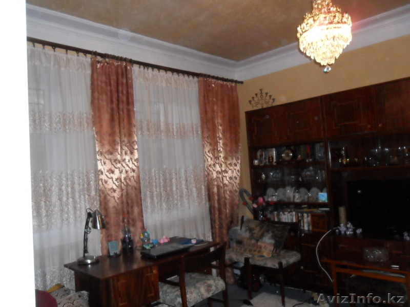 Продам 3 комнатную квартиру в городе,удобно под офис - Изображение #1, Объявление #1462671