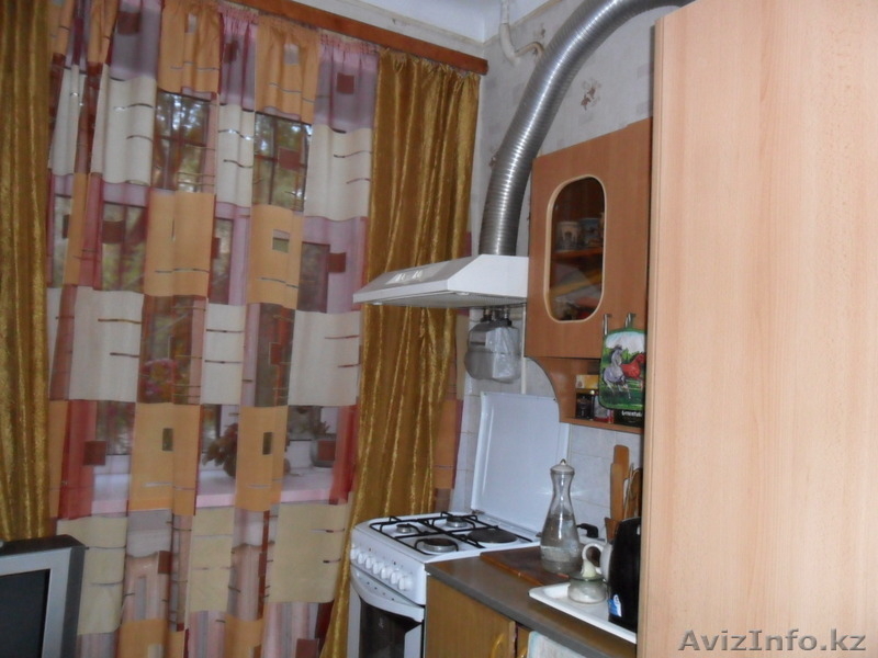 Продам 3 комнатную квартиру в городе,удобно под офис - Изображение #4, Объявление #1462671