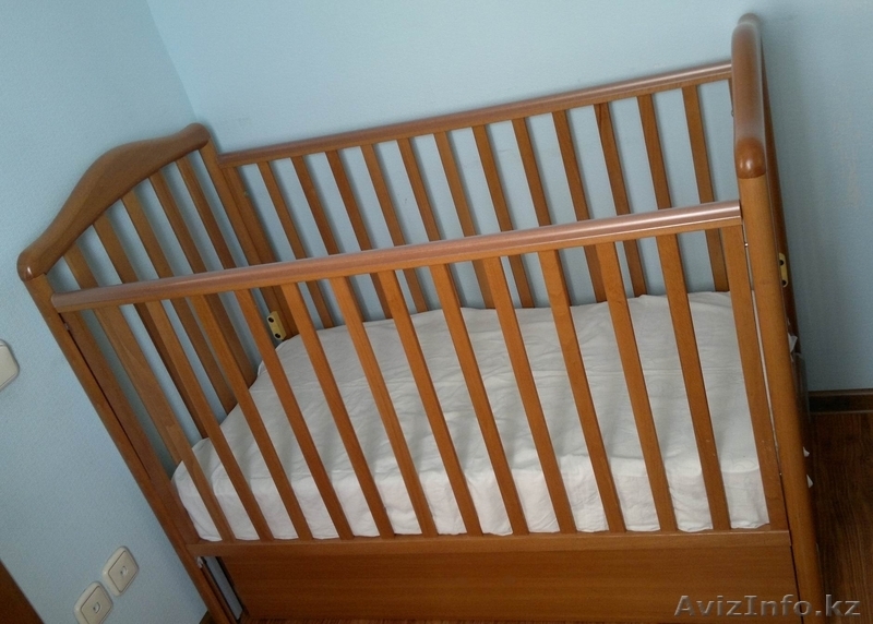 Детская кроватка c механизмом качания Papaloni-Джованни (Италия),новая - Изображение #1, Объявление #1501324