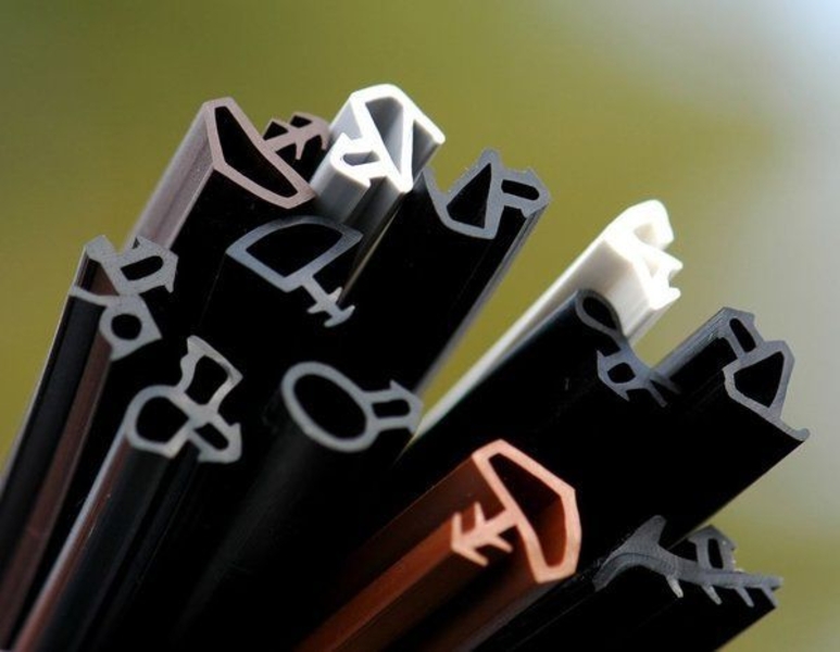 Уплотнитель для пластиковых окон и дверей - Изображение #1, Объявление #1648715