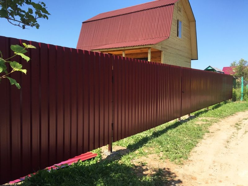 Монтаж забора из проф. листа под ключ. - Изображение #4, Объявление #1659391