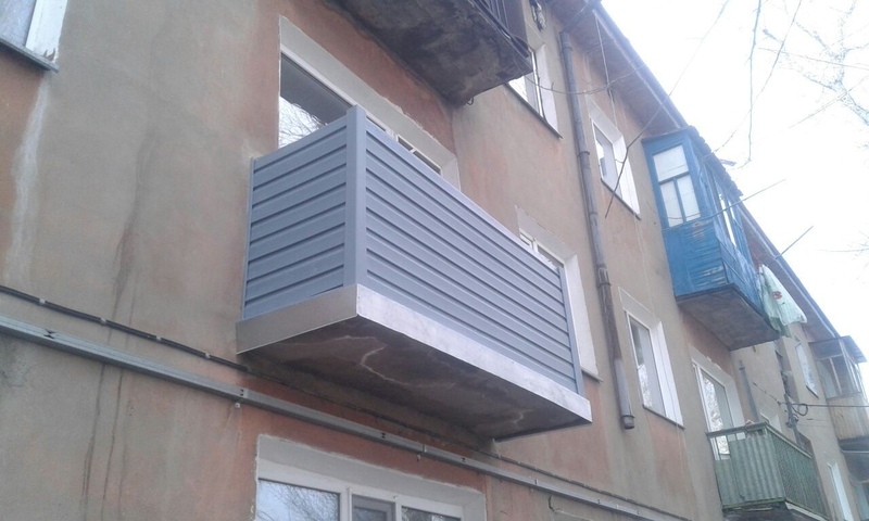 Обшивка балконов сайдингом.Низкие цены! Скидки! Акции! - Изображение #1, Объявление #1354281